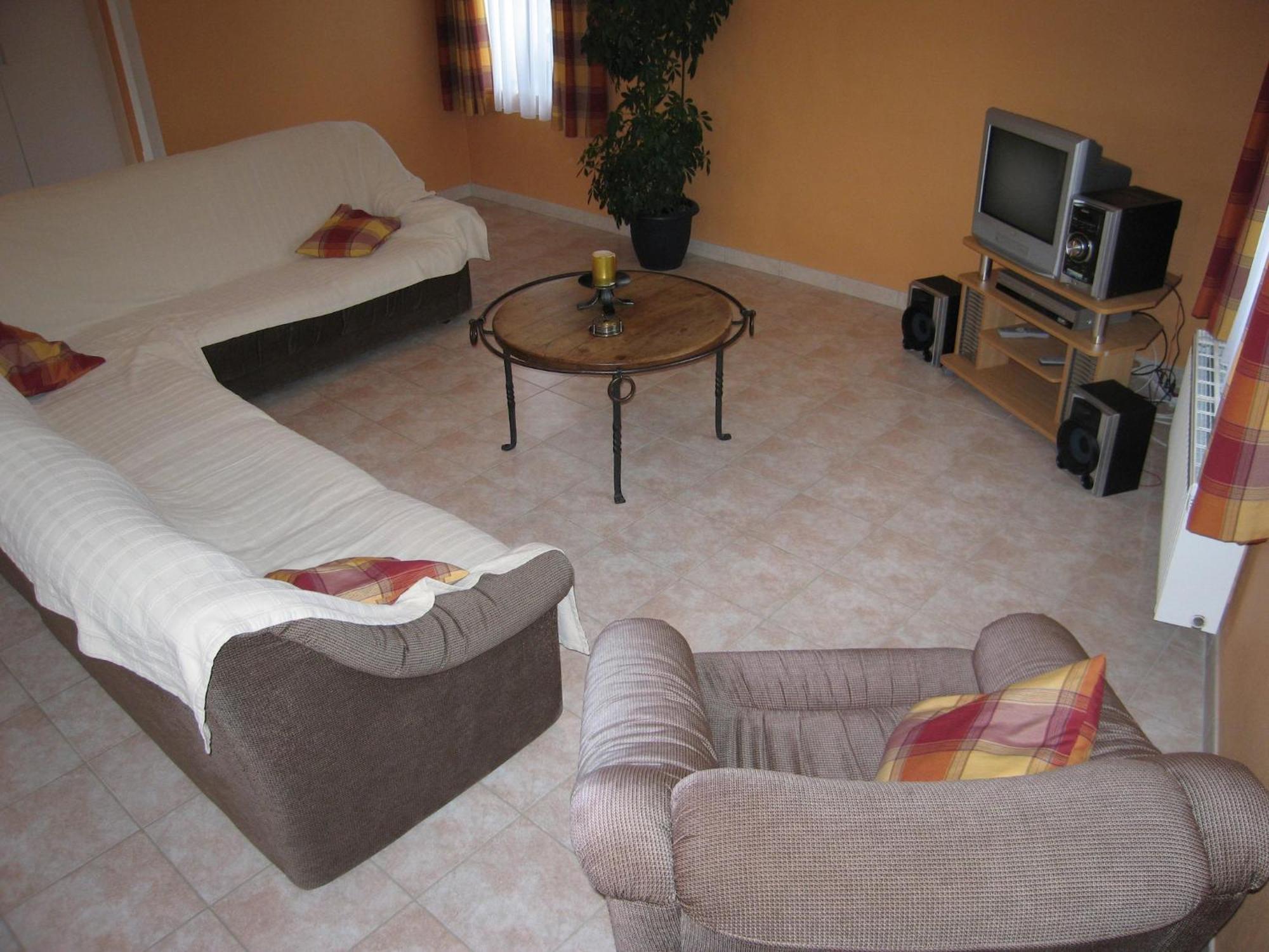Quaint Apartment In Ondenval With Terrace Вем Екстер'єр фото